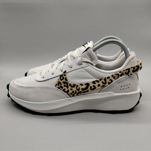 Nike Waffle Debut White Leopard Accent Women's Casual Athletic Sneakers Shoes - Picture 1 of 8
